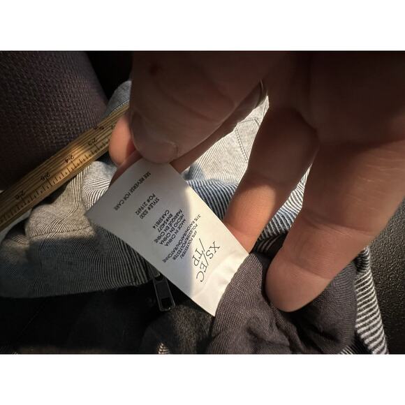 Cabi XS Drop Off Zip Knit Blazer Jacket Gray Striped Pockets High Low 39-13 - Picture 8 of 9